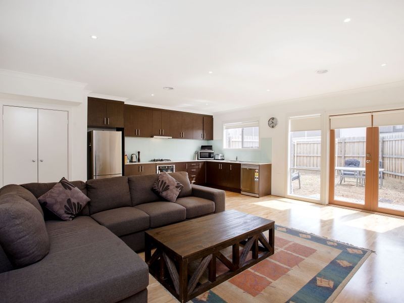 7 Leopold Lane, Point Cook VIC 3030