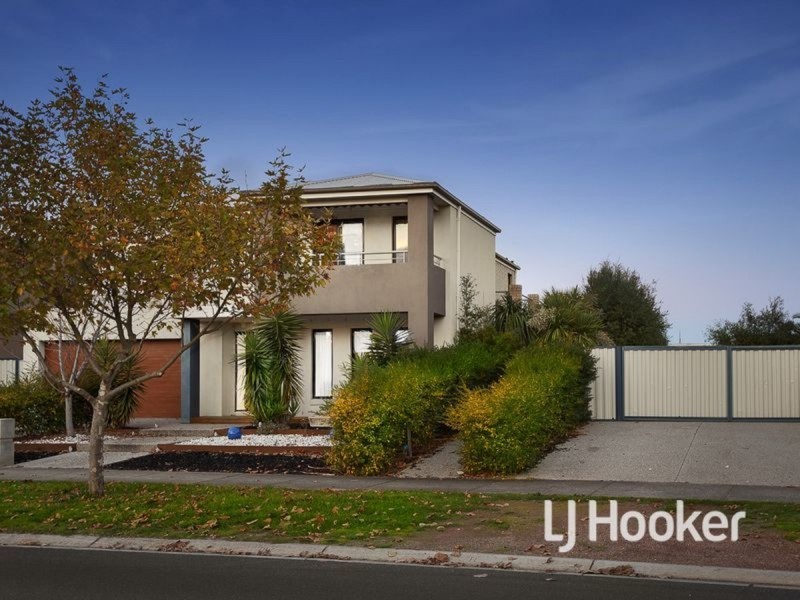 35 Lennon Boulevard, Point Cook VIC 3030