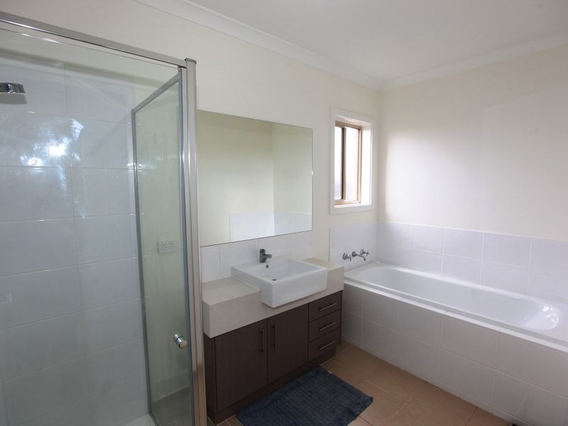 13 Elegante Road, Point Cook VIC 3030