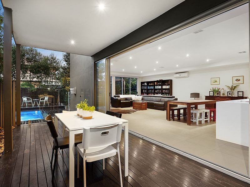 18 Miami Drive, Point Cook VIC 3030