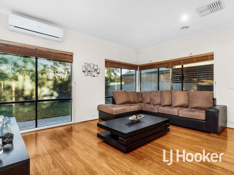 62 Lennon Boulevard, Point Cook VIC 3030