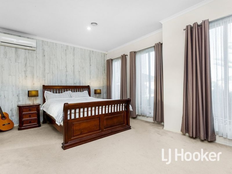 62 Lennon Boulevard, Point Cook VIC 3030