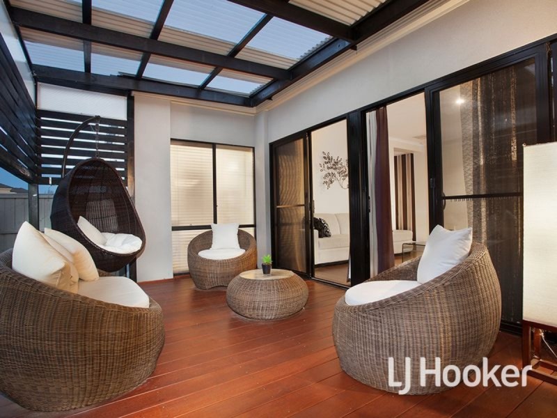 62 Lennon Boulevard, Point Cook VIC 3030