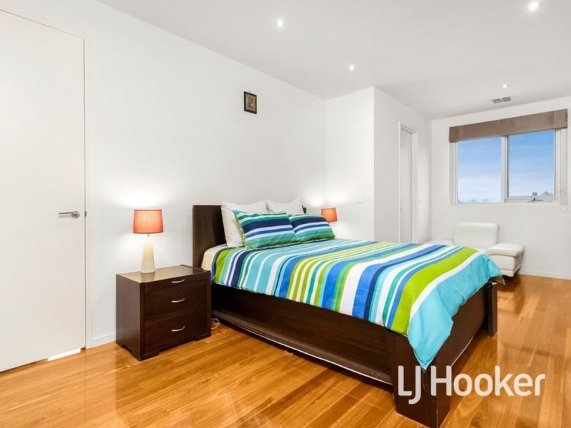 19 Copeland Crescent, Point Cook VIC 3030