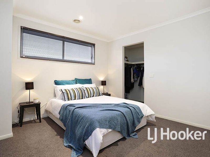 5 La Spezia Court, Point Cook VIC 3030