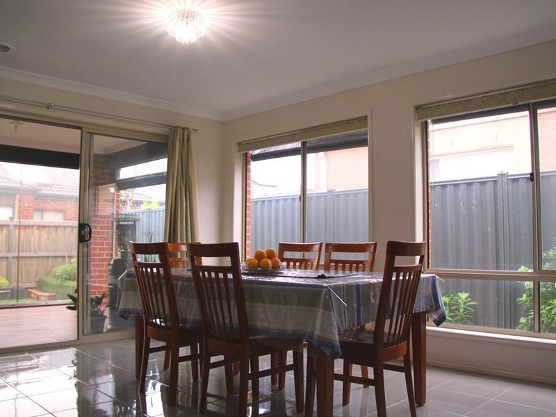 3 Fontana Avenue, Point Cook VIC 3030