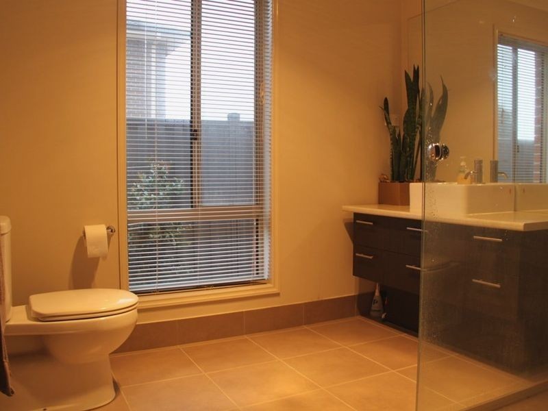 3 Fontana Avenue, Point Cook VIC 3030