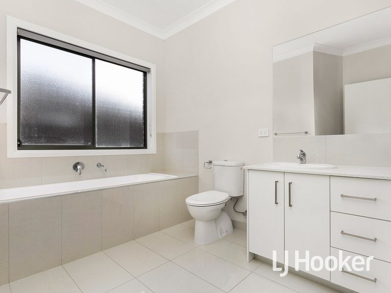 122 Wattletree Street, Craigieburn VIC 3064