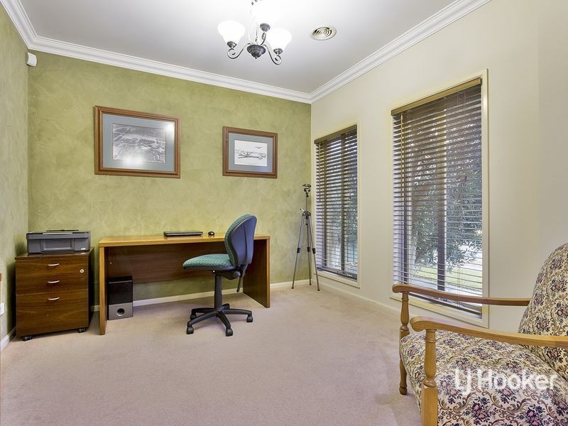 53 Sommersby Road, Point Cook VIC 3030