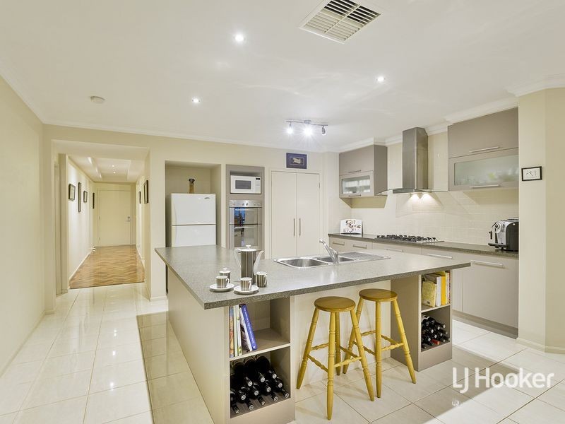 53 Sommersby Road, Point Cook VIC 3030
