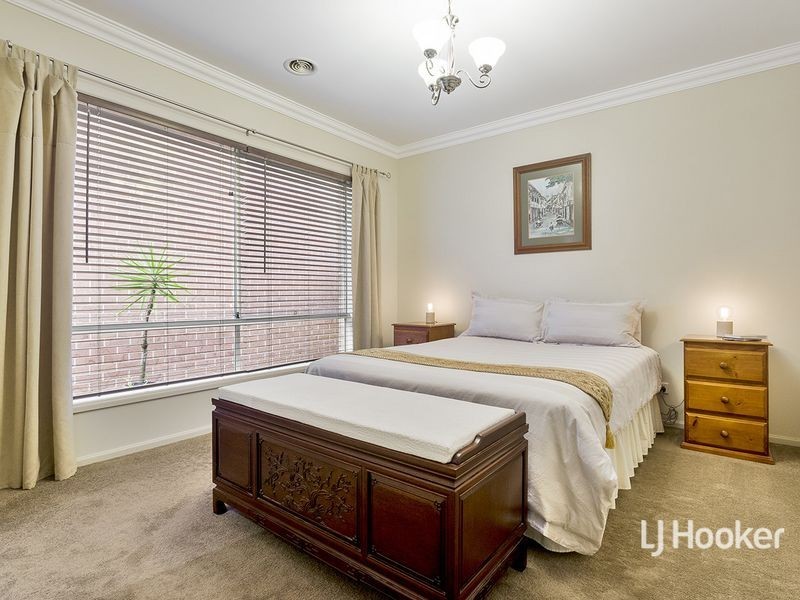 53 Sommersby Road, Point Cook VIC 3030