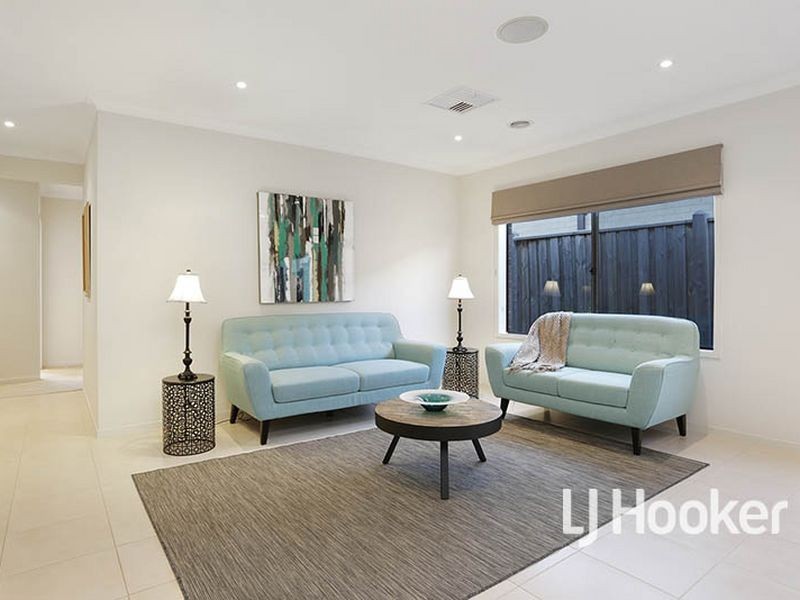 10 Baltic Circuit, Point Cook VIC 3030