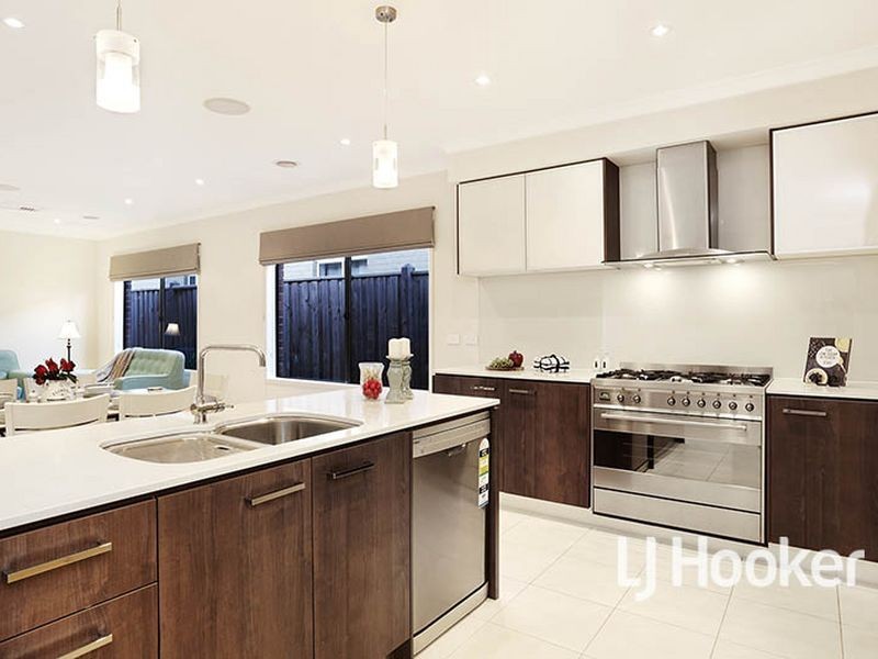 10 Baltic Circuit, Point Cook VIC 3030