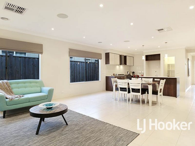 10 Baltic Circuit, Point Cook VIC 3030