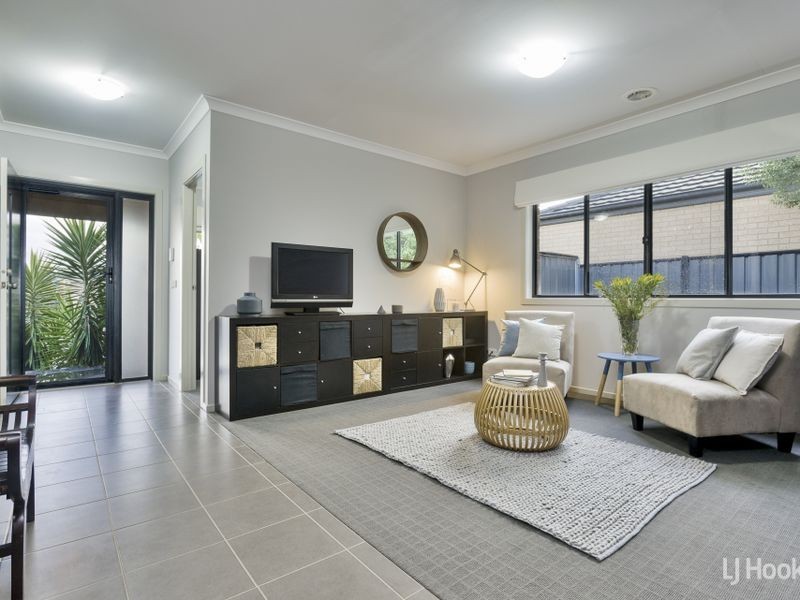 16 Mintarra Road, Tarneit VIC 3029