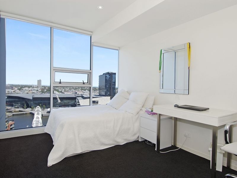 1705/8 McCrae Street, Docklands VIC 3008