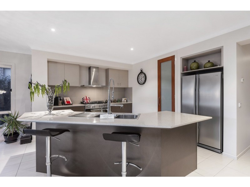 29 Landing Place, Point Cook VIC 3030