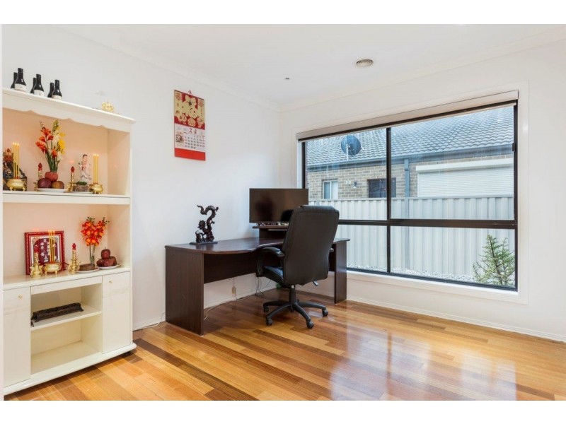 92 Rowland Drive, Point Cook VIC 3030