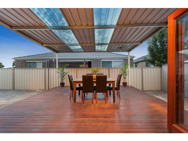 92 Rowland Drive, Point Cook VIC 3030