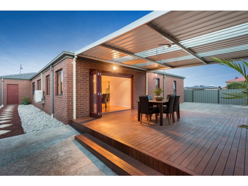 92 Rowland Drive, Point Cook VIC 3030