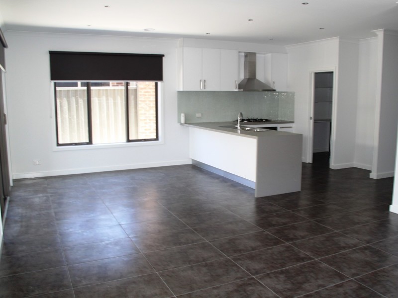 30 Risdon Circuit, Tarneit VIC 3029