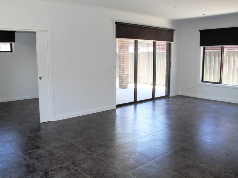 30 Risdon Circuit, Tarneit VIC 3029