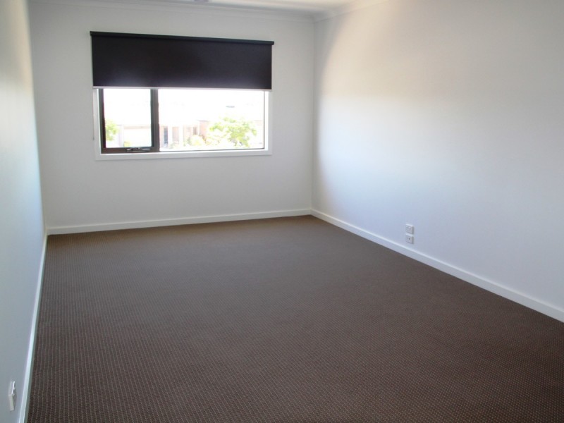 30 Risdon Circuit, Tarneit VIC 3029