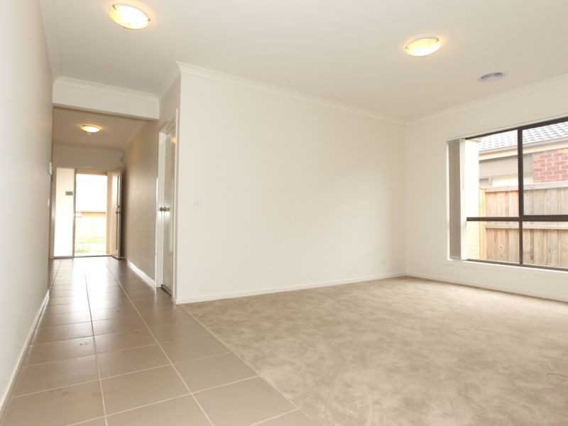 21 Misqa Avenue, Point Cook VIC 3030
