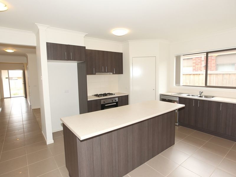 21 Misqa Avenue, Point Cook VIC 3030