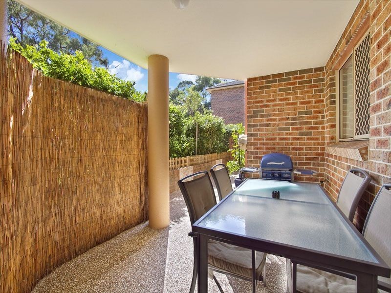 2/52-56 Auburn Street, Sutherland NSW 2232