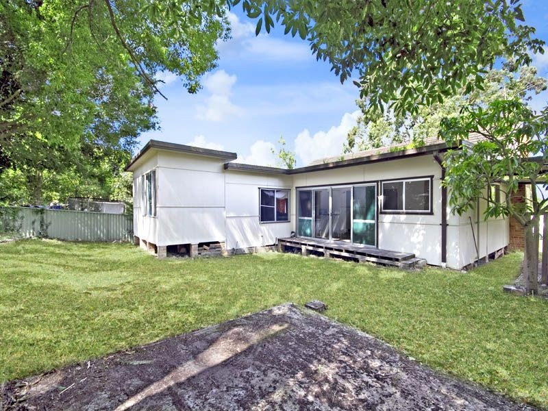15 Warrigal Avenue, Jannali NSW 2226
