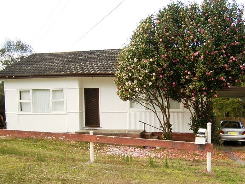 9 Geoffrey Crescent, Loftus NSW 2232