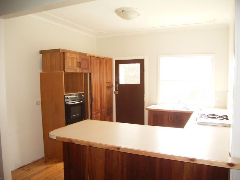 9 Geoffrey Crescent, Loftus NSW 2232