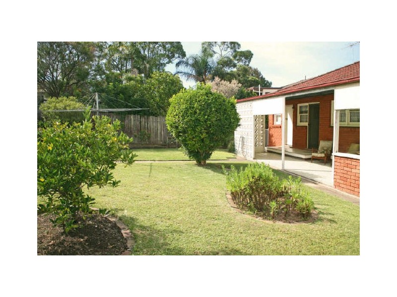 137 Wattle Road, Jannali NSW 2226