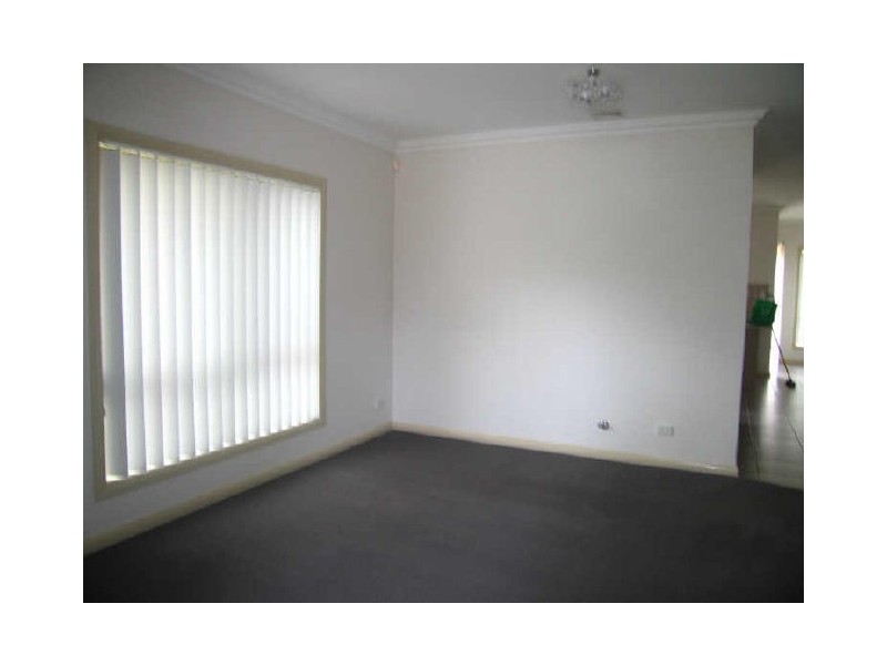 43 Glencoe St, Kirrawee NSW 2232