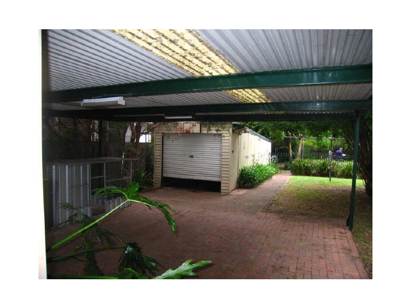 137 Jannali Ave, Sutherland NSW 2232