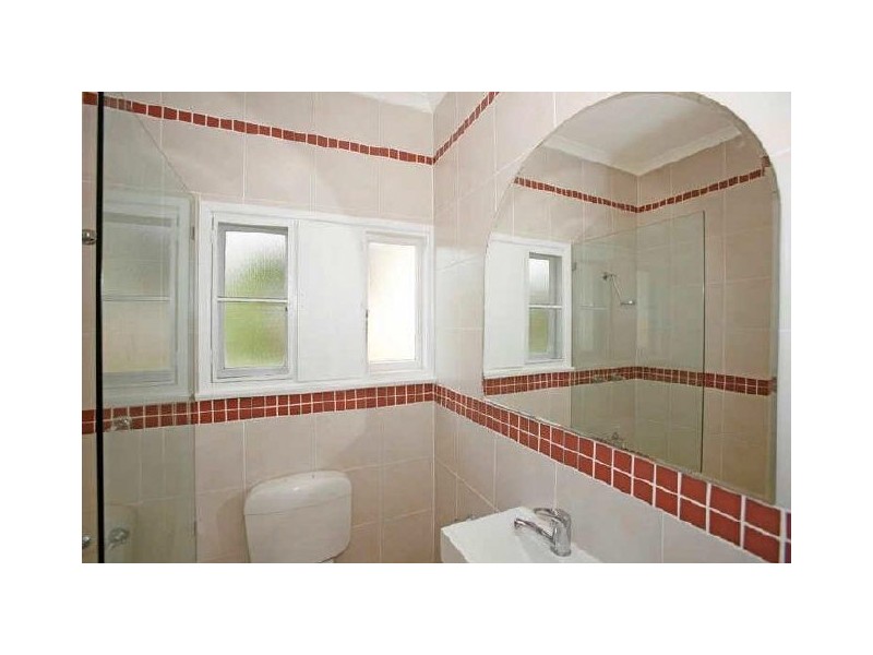 29 Kenneth Ave, Kirrawee NSW 2232