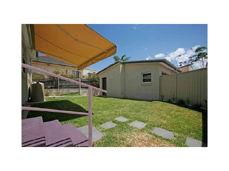 29 Kenneth Ave, Kirrawee NSW 2232