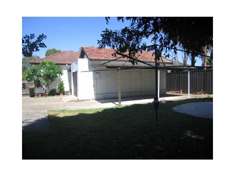 83 Seventh Ave, Jannali NSW 2226