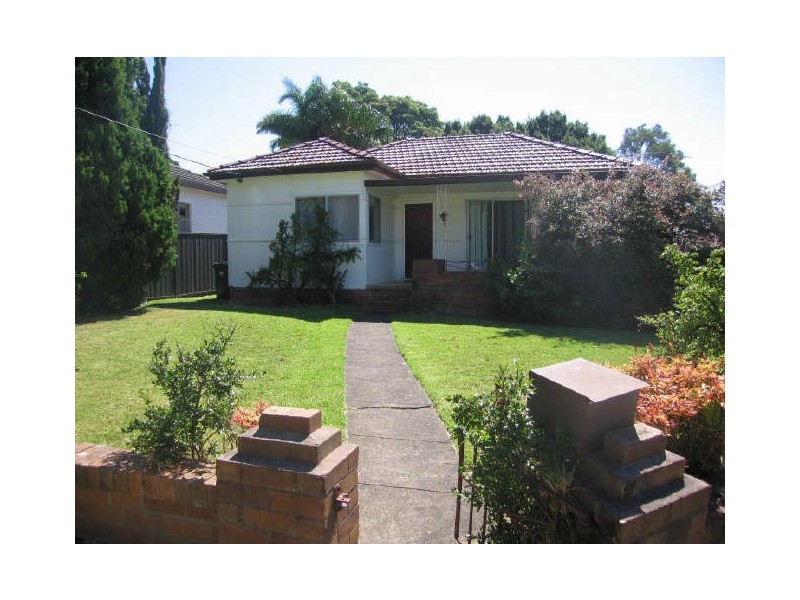 83 Seventh Ave, Jannali NSW 2226