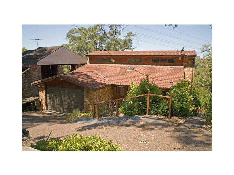 8 Garfield Ave, Bonnet Bay NSW 2226