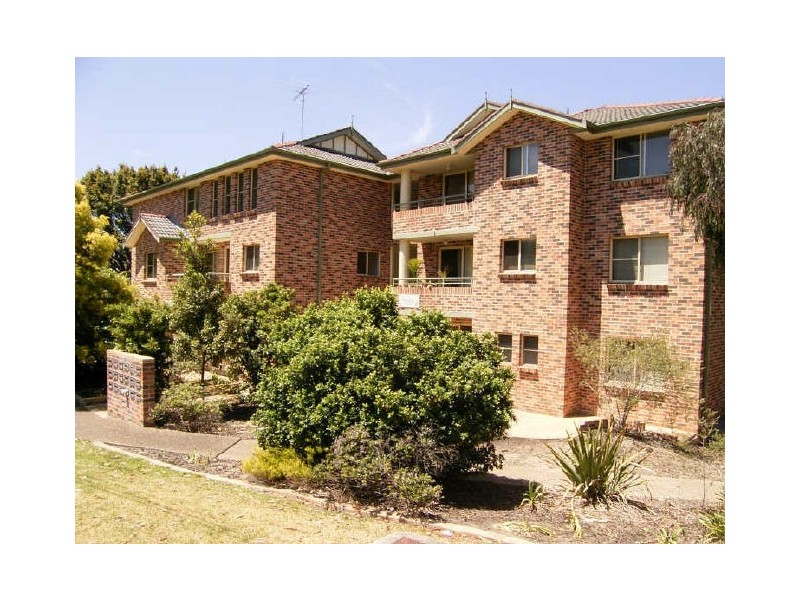 18/14-18 Railway Crescent, Jannali NSW 2226