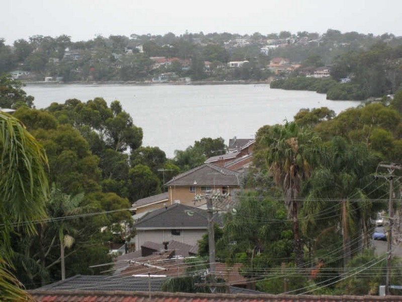 5 Struen Marie Street, Kareela NSW 2232