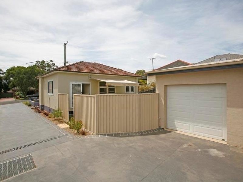 29 Kenneth Avenue, Kirrawee NSW 2232