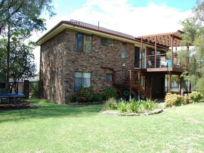 4 Belbowrie Close, Bangor NSW 2234