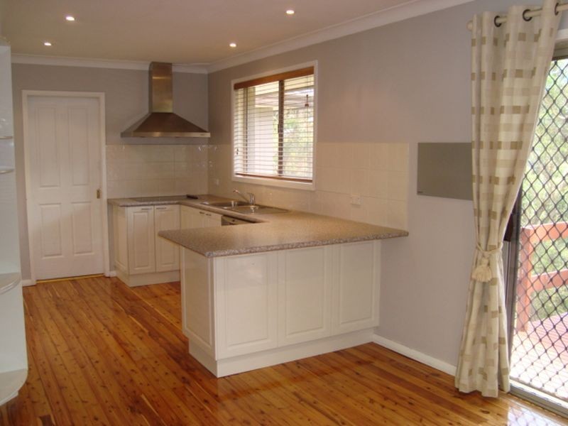 14 Lincoln Crescent, Bonnet Bay NSW 2226