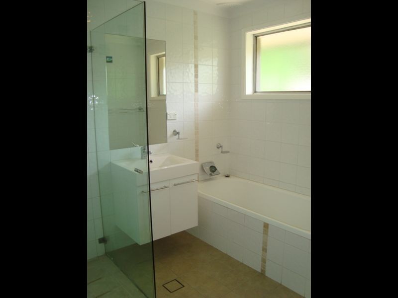 14 Lincoln Crescent, Bonnet Bay NSW 2226