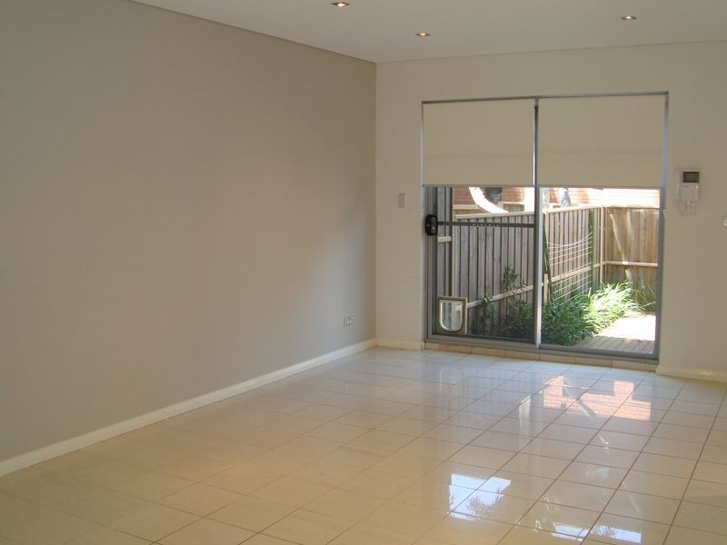 11/16-18 Merton Street, Sutherland NSW 2232