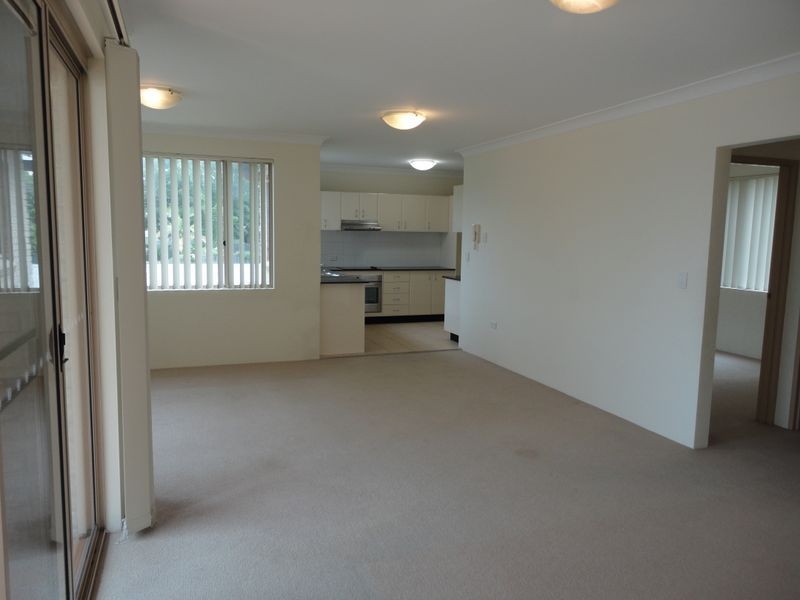 6/96 Railway Crescent, Jannali NSW 2226