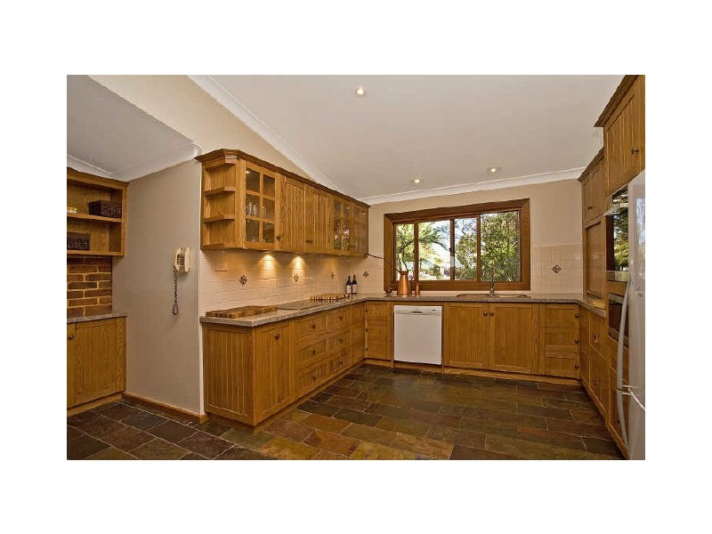 5 Tradewinds Place, Kareela NSW 2232